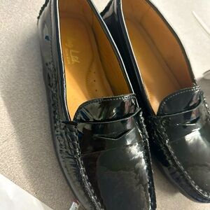 Flag Ltd. Women's Morgan Leather Penny Loafer Moccasins Size 6